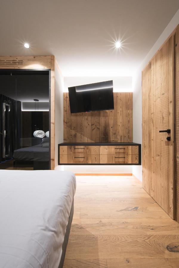 Dolomiti Exclusive Your Mountain Suite Pozza di Fassa Eksteriør billede