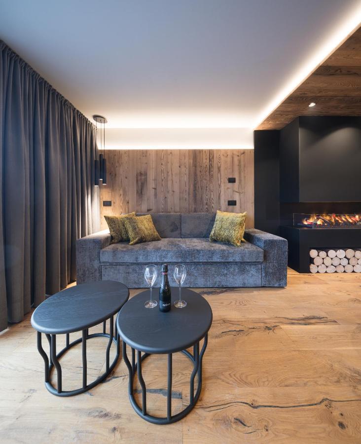 Dolomiti Exclusive Your Mountain Suite Pozza di Fassa Eksteriør billede
